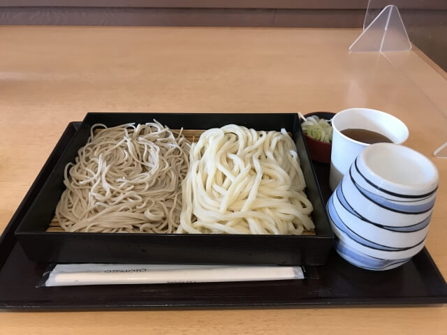 選ぶならどっち？蕎麦 vs うどん